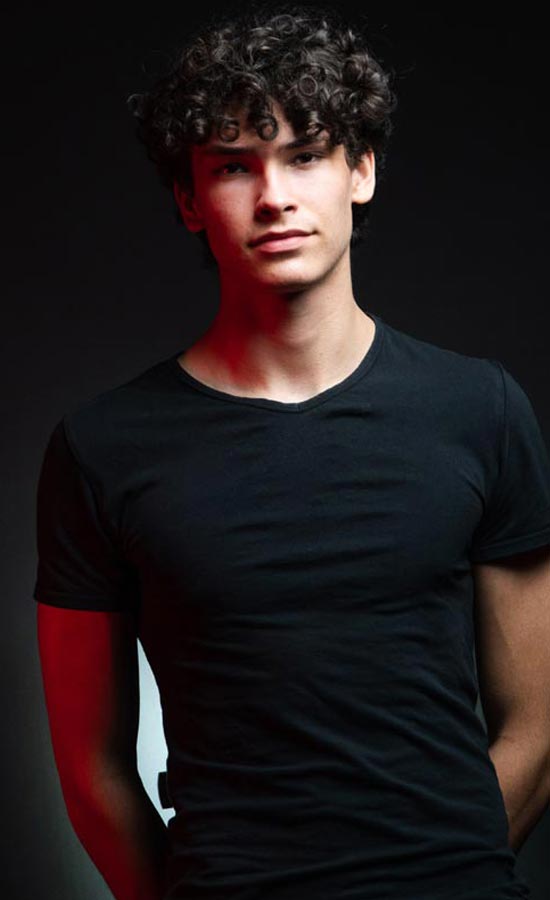 cover-noah-male-model-new-face