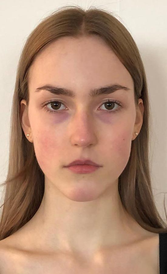 Mia Kaup<br /><span class="model-data-overview">EU 180cm | US 5′ 11“</span>